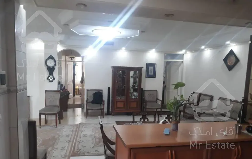 ۹۵ متر طبقه ۱