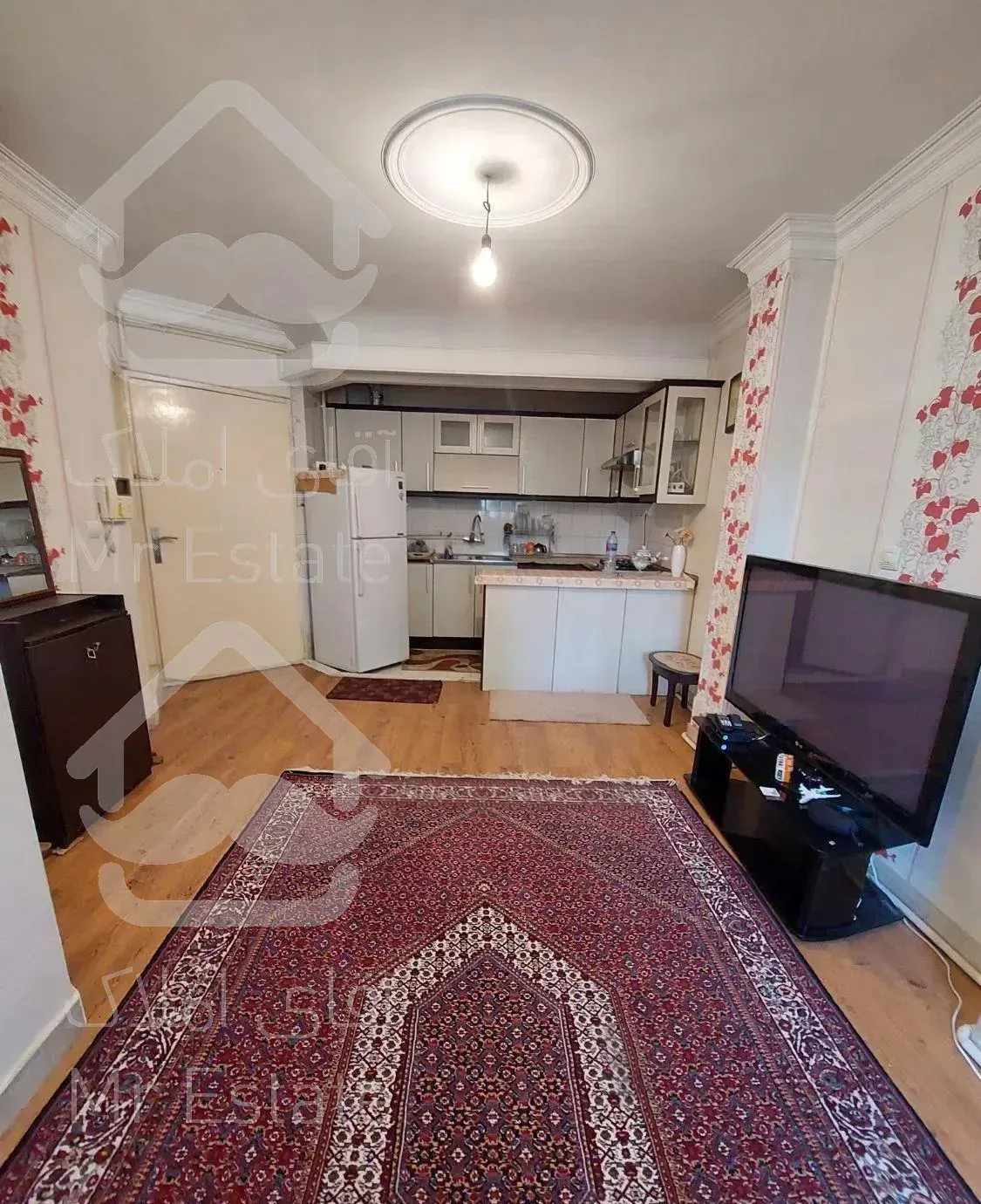 آپارتمان۳۸متری/همکف/پارکینگ/انباری/   تخلیه