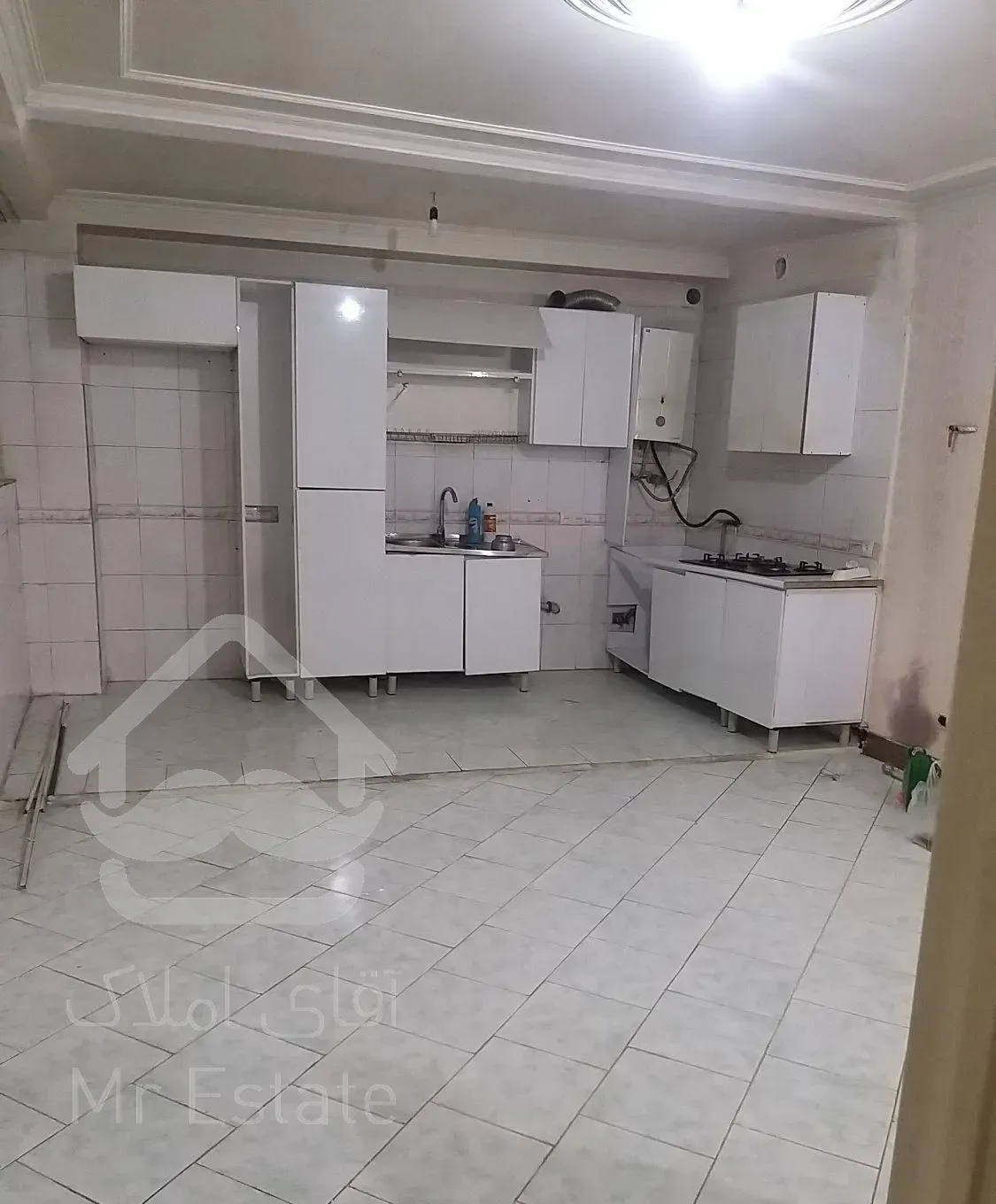 رهن آپارتمان ۵۰ متری ۱ خوابه در شهرک ولیعصر