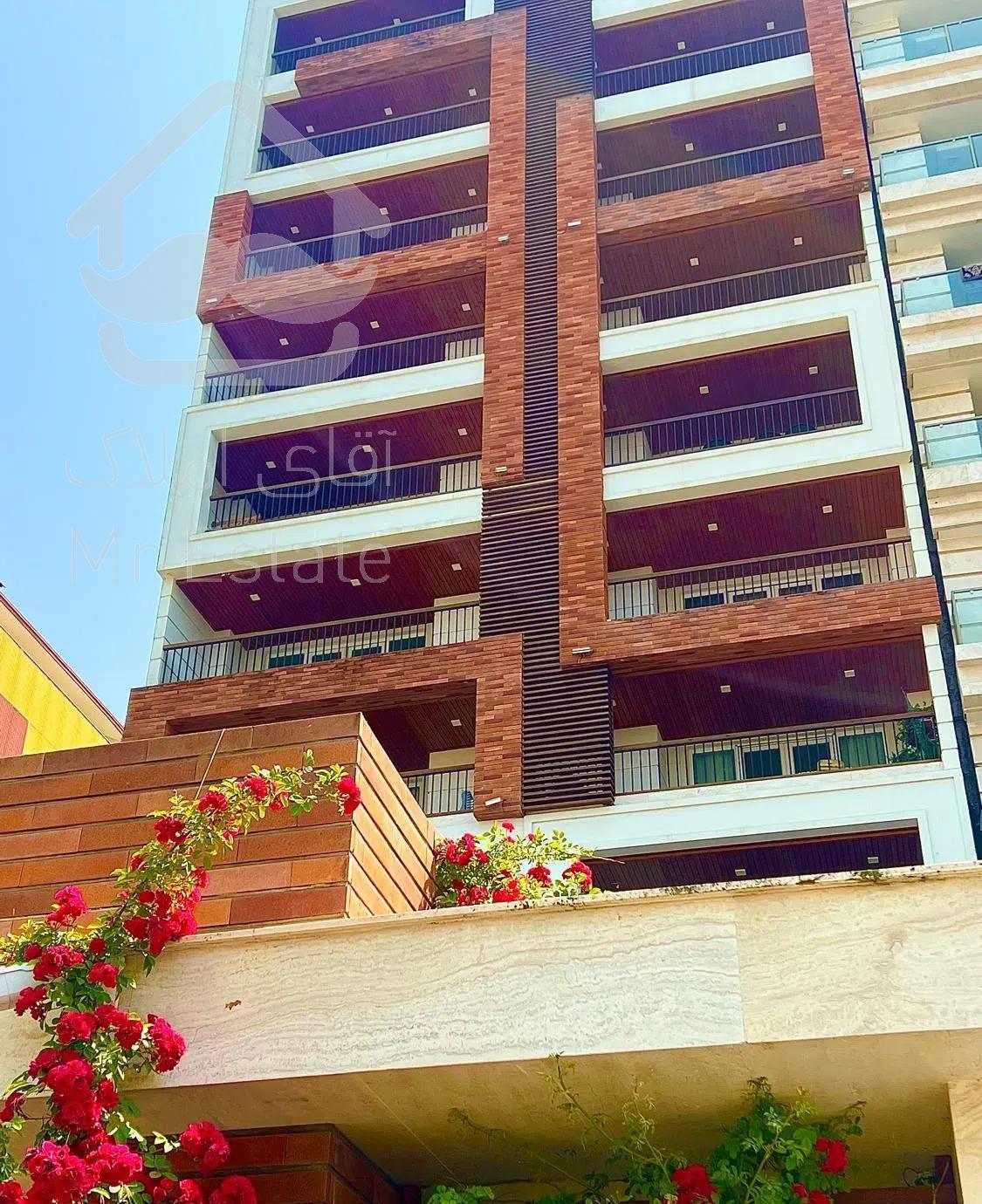 149 متر آپارتمان نوساز ساحلی بلواردریا