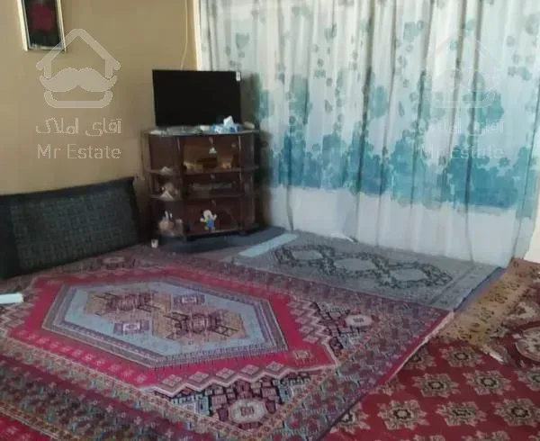 خانه دربستی با مغازه /متراژ 70متر