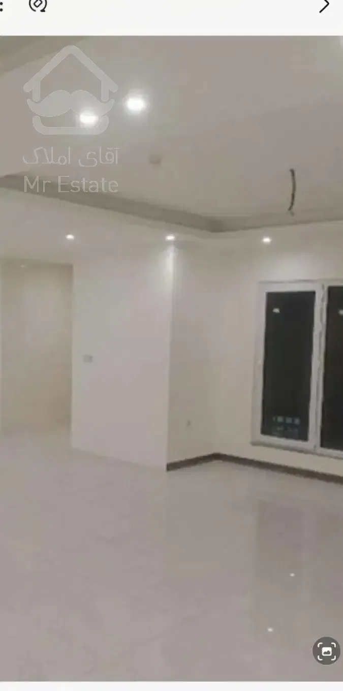 فروش اپارتمان ۱۱۰ متری نوساز مرکز شهر