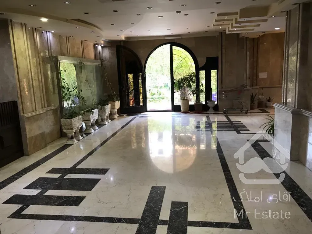 فروش آپارتمان ۱۴۵ متری در برج ۱۲ فروردین