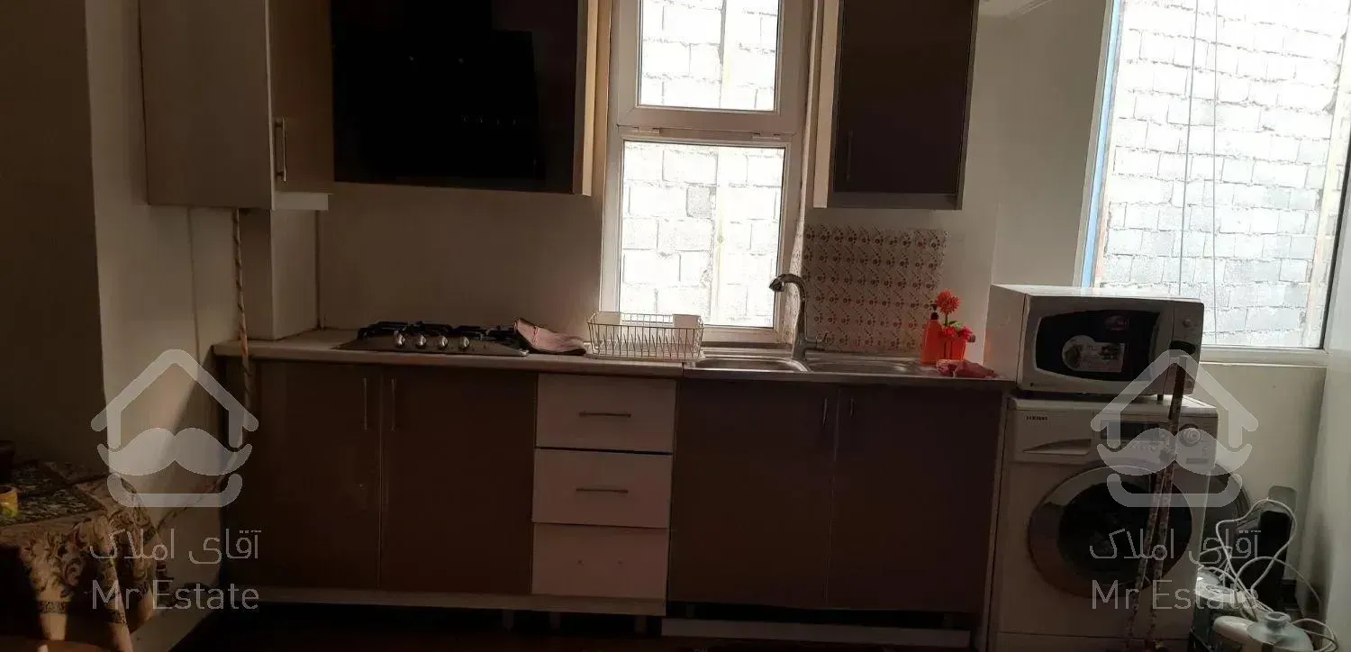 آپارتمان ۵۵ متری یک خواب ط سوم  شیک و تمیز