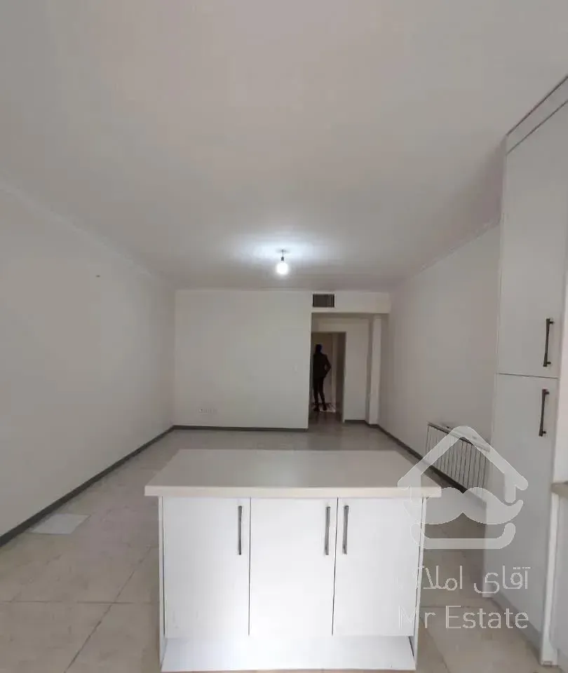 66 متر / اشرفی اصفهانی /غرق نور