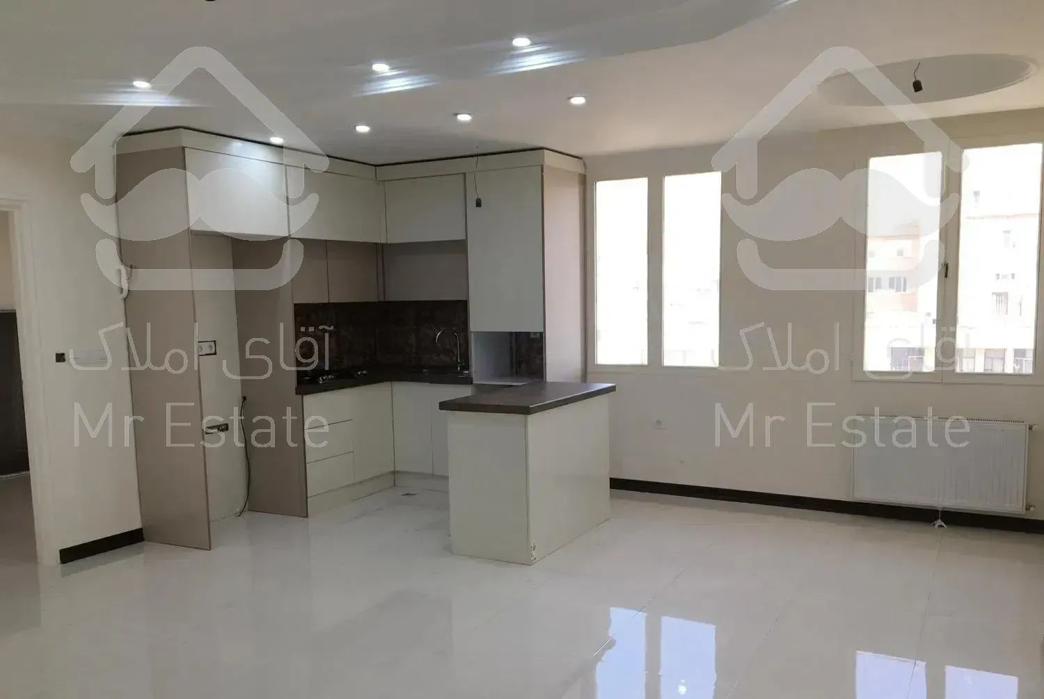 ۶۰ متر فلکه دوم تهرانپارس