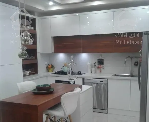 آپارتمان ۱۵۰ متر فاز۴ مهرشهر