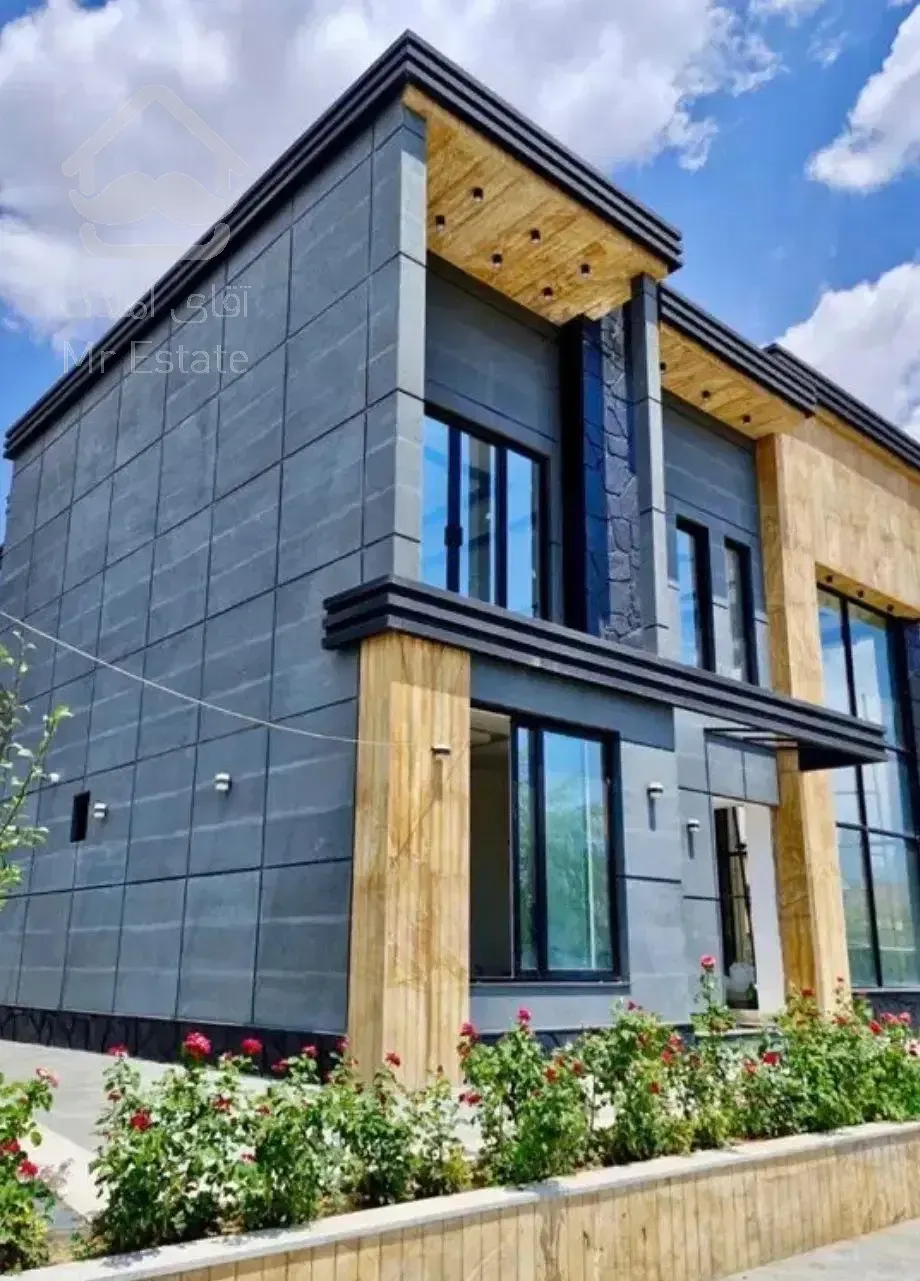 ویلایی شهرکی زیر قیمت