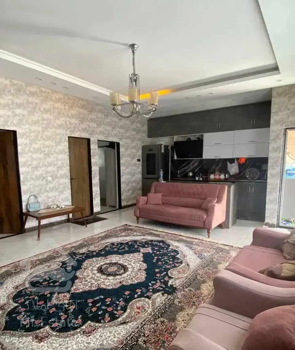 ویلا همکف نما مدرن / فول مبله / قیمت مناسب