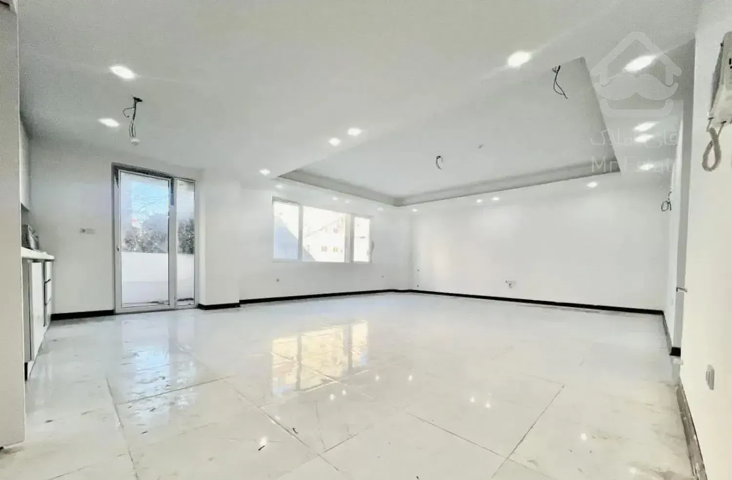 خ بخشی واحد ۱۳۰ متری دوخوابه شیک/طبقه اول ودوم