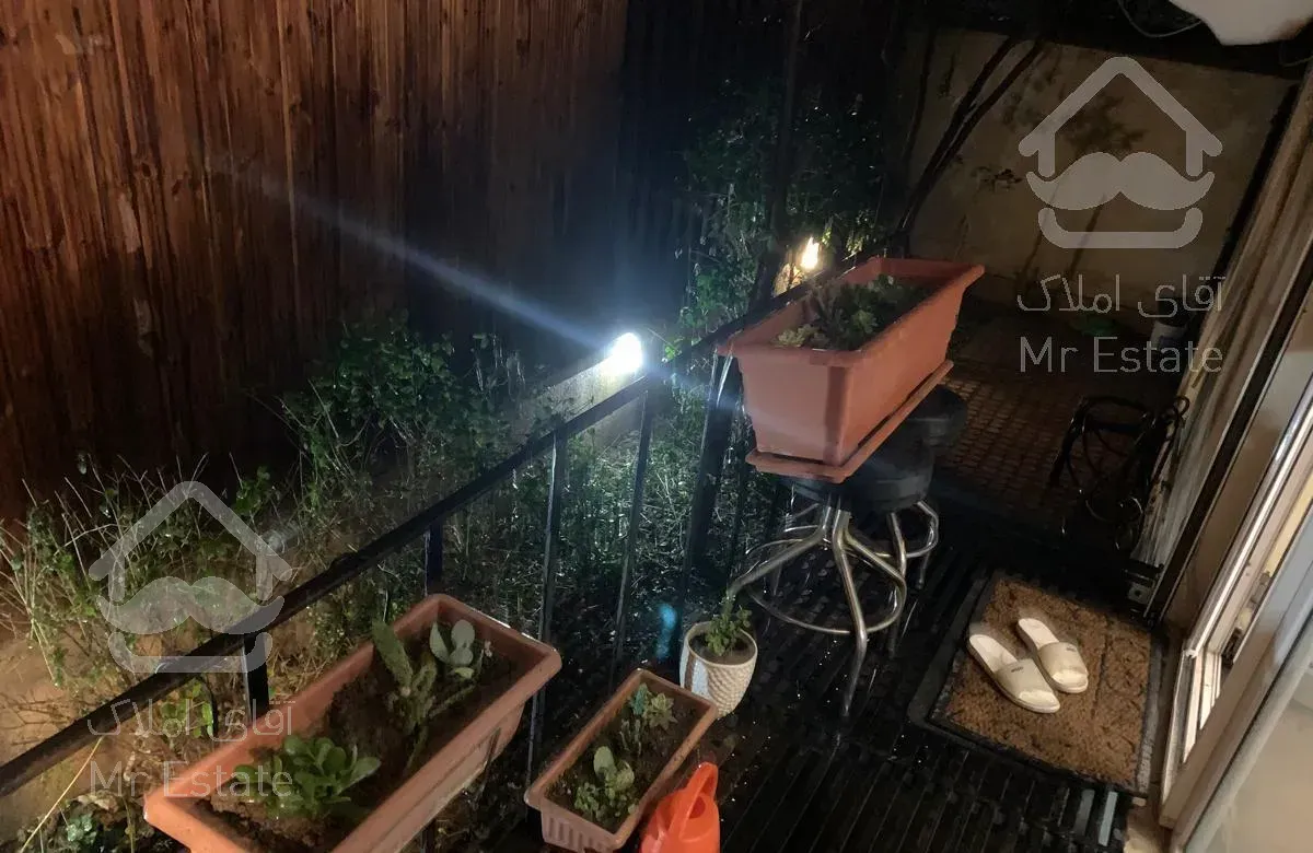 اپارتمان مبله  مهرشهر بازسازی کامل با حیاط اختصاصی