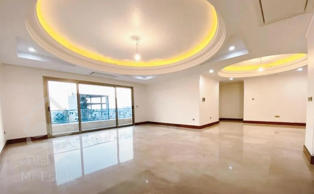 100متری دوخواب طبقه ششم /دو پارکینگ/ سالن پرده خور