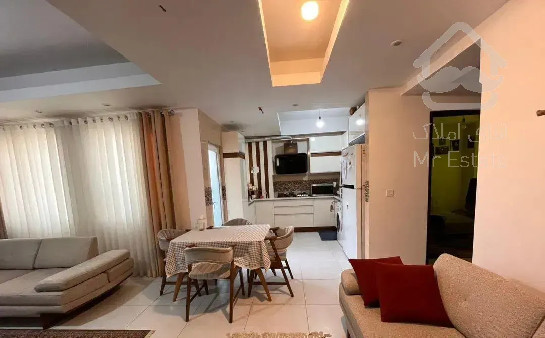 رهن کامل آپارتمان میدان امام مطهری ۹۵ متر طبقه۲