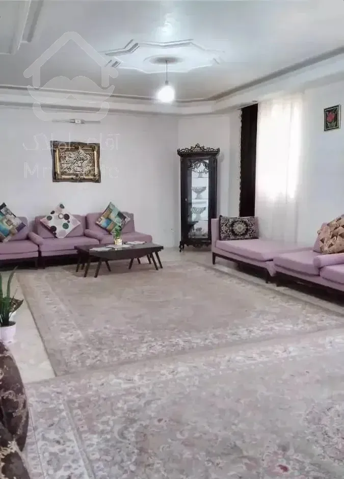 ۱۲۰ متر دو خواب طبقه دوم غرق نور