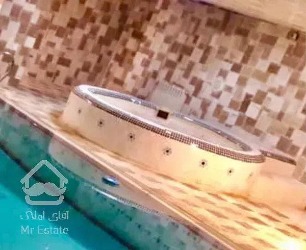 صرافها‌شمالی، ۱۴۰م، سونا استخر جکوزی