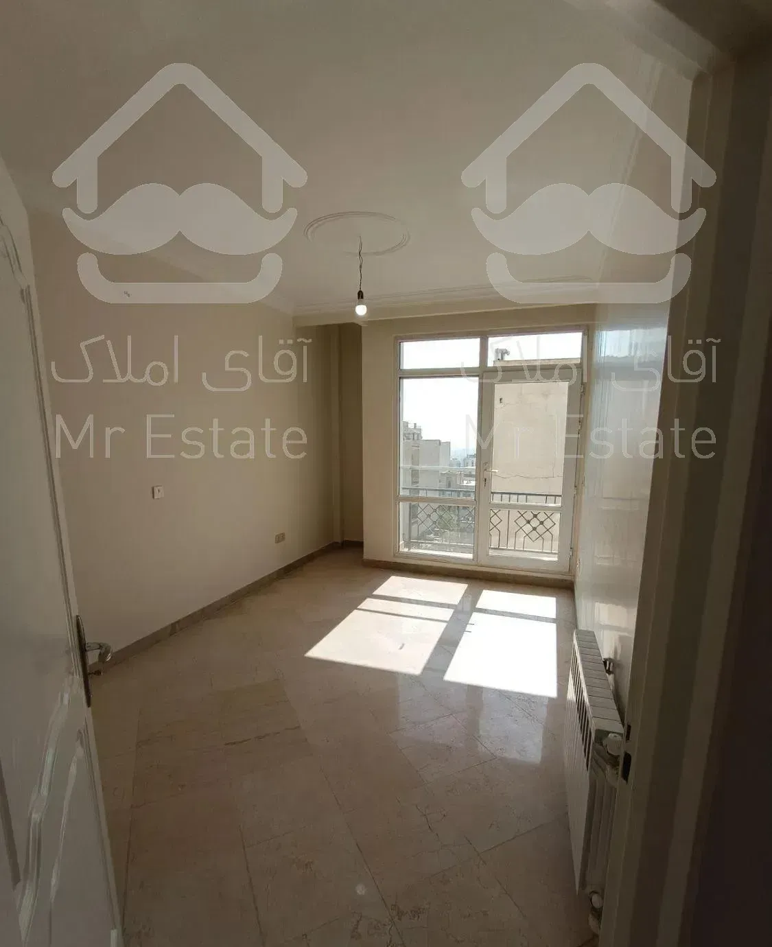 ۲۸۶ متر نیاوران گلسنگ