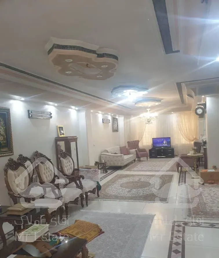 ١٣٥ متر دو خواب مجاهدکبیر