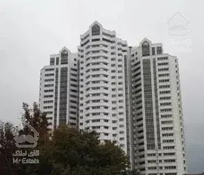 آپارتمان ۱۵۰ متری در برج ایران زمین