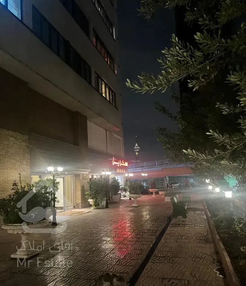 ۲۱۵متر ونک /مجتمع ونک پارک/برج بنام/امنیت بالا