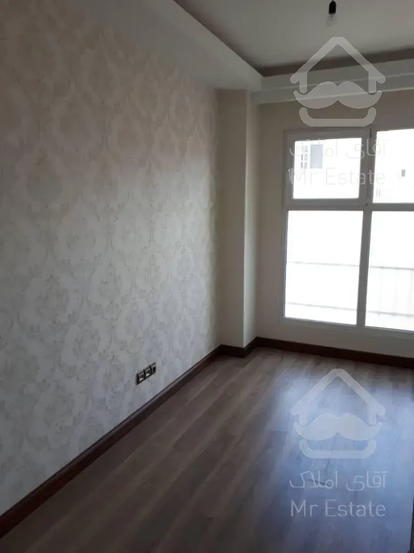 خرید آپارتمان سه خوابه  فردوس شرق و کاشانی عقیل