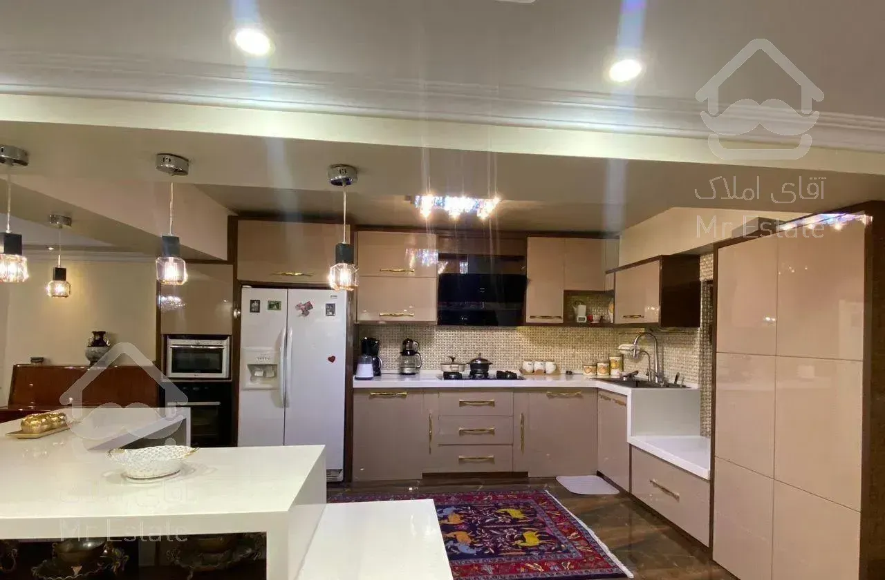 160 متر فول تکواحدی ایرانشهر فرصت ۳خواب