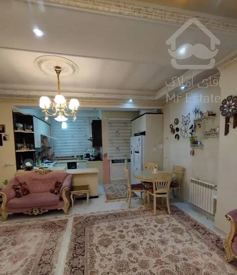 ۶۳متر دو خواب  ویلا شهر