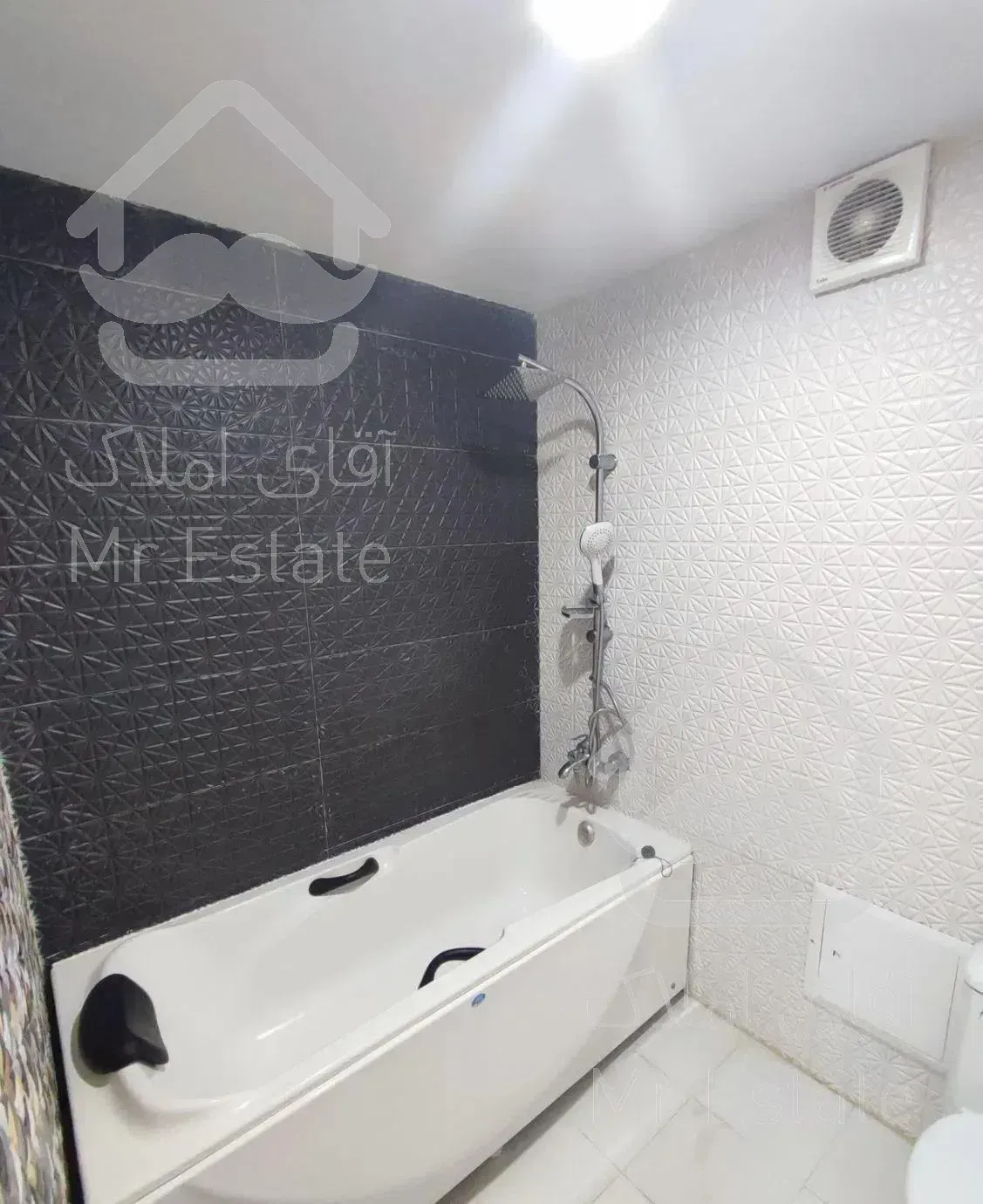 115 متر (دیزاین شده+ غرق در نور) ولنجک