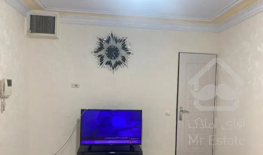 سرمایه گذاری/۴۲ متری/۱ خوابه/انصار/زیر قیمت منطقه