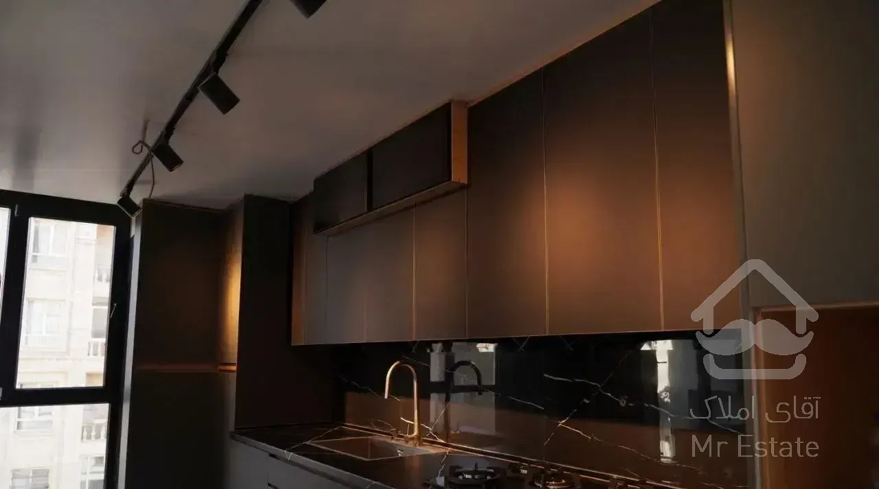 فروش آپارتمان ۱۲۷ متری ۲ خوابه در سوهانک