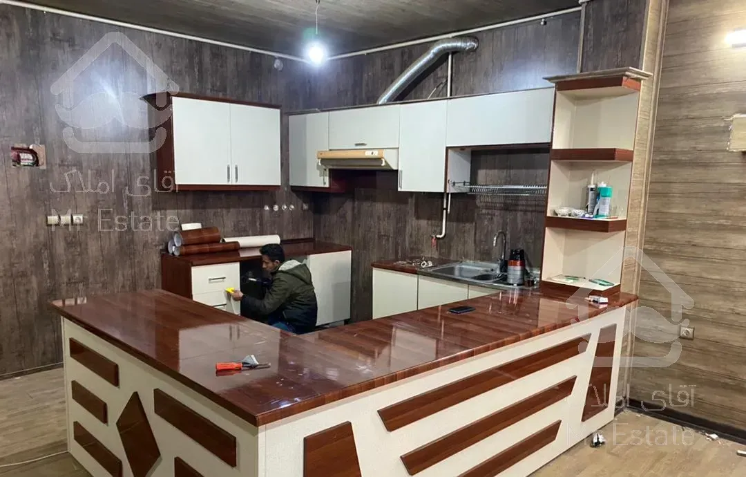 اپارتمان ۱۱۰ متری گز  برخوار