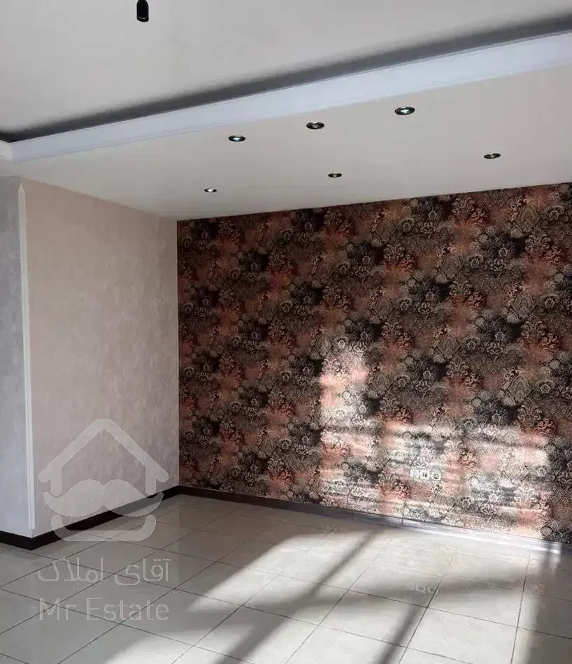 ۱۲۳ متر پیروزی دو خوابه