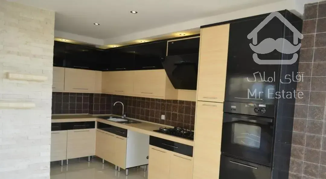 آپارتمان نوساز ،تک واحدی