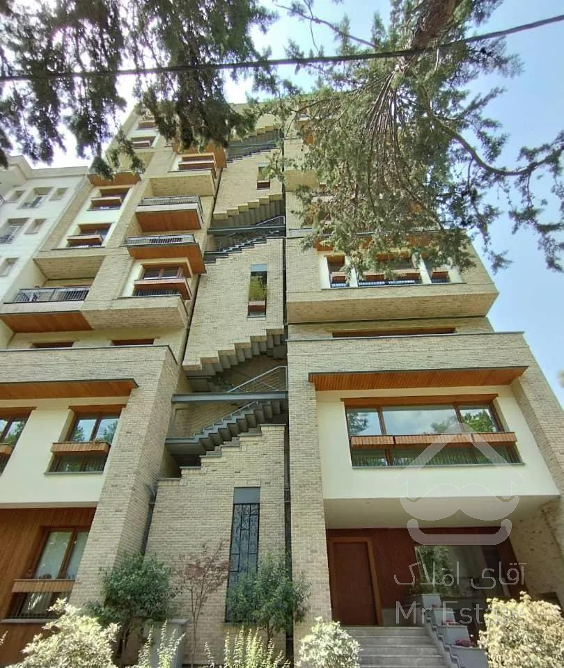 فرمانیه اندرزگو 130متر طبقه هفتم(ویو ابدی)