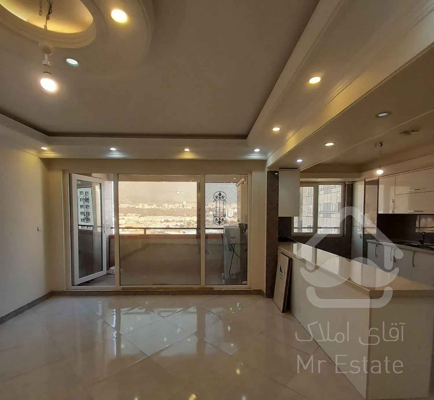 *دهکده/چشمه ۱۲۳متر برج دیوان محاسبات فول*