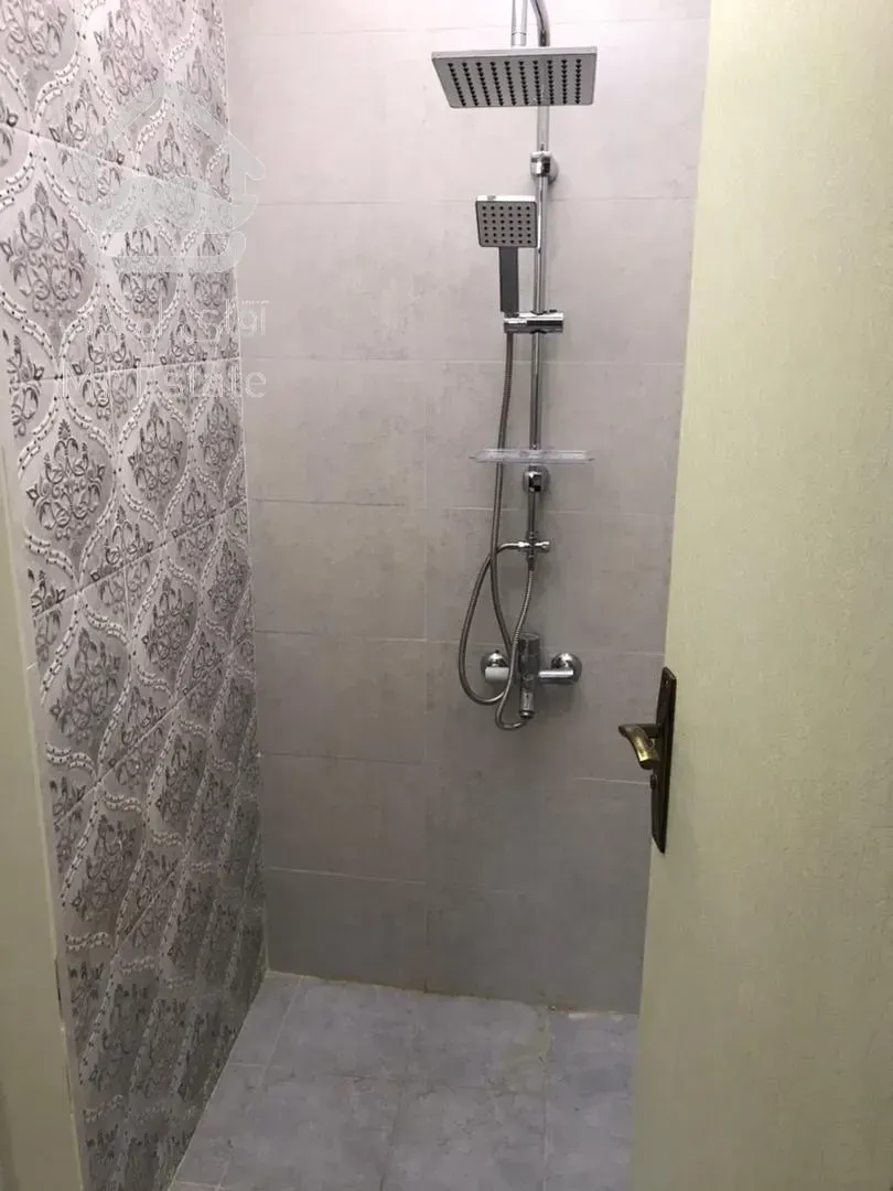 ۵۸ متر ۲ خواب فول بازسازی شده نما گرانیت سازمان برنامه