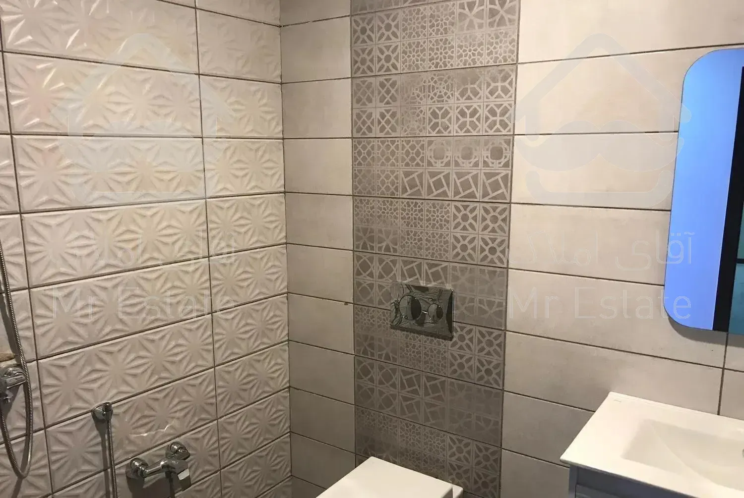 ونک خوارزمی   شیک  ۲ پارکینگ ۱۵۰متر    نوساز