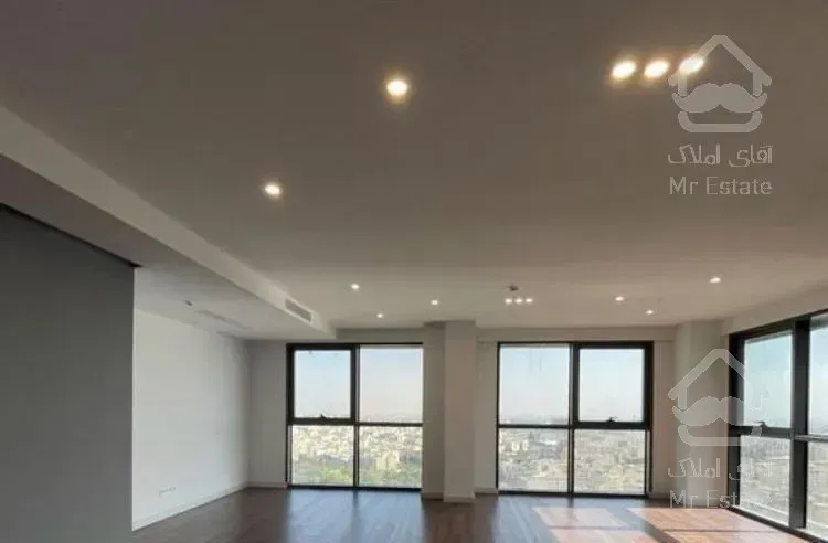 ۲۴۰ متر همراه سه تراس ۱۲ متری برج دوقلوی میکا