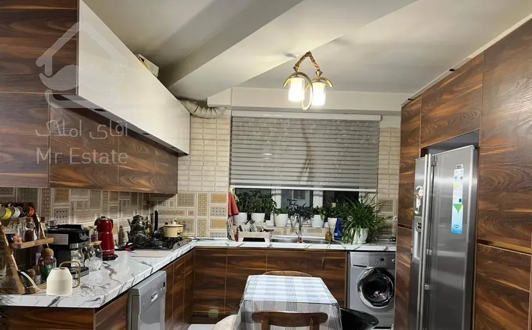 آپارتمانی شیک با همسایگانی عالی