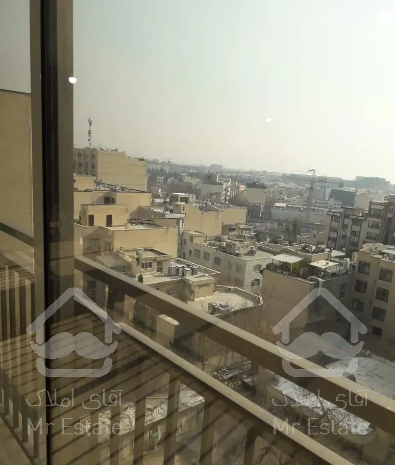 ۱۲۶ متر کلید نخورده در برج باغ