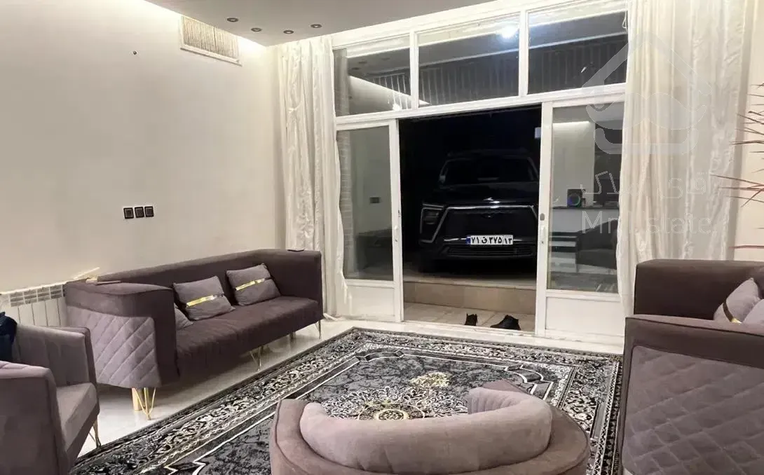 ۹۰ متر ۲خواب همکف با حیاط اختصاصی باغ مشهد
