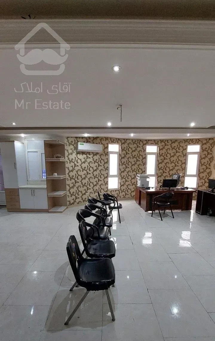 ۱۱۳ متری اداری مرکز شهر(خانم کریمی )