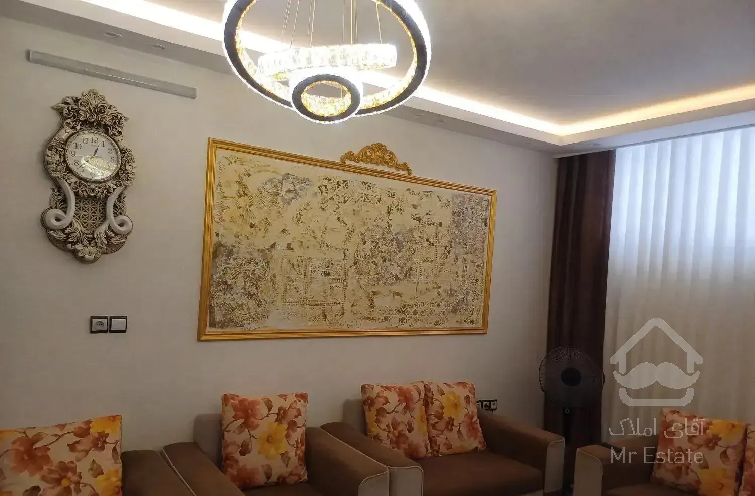 آپارتمان شیک/با تمام وسایل زندگی/نزدیک به مترو