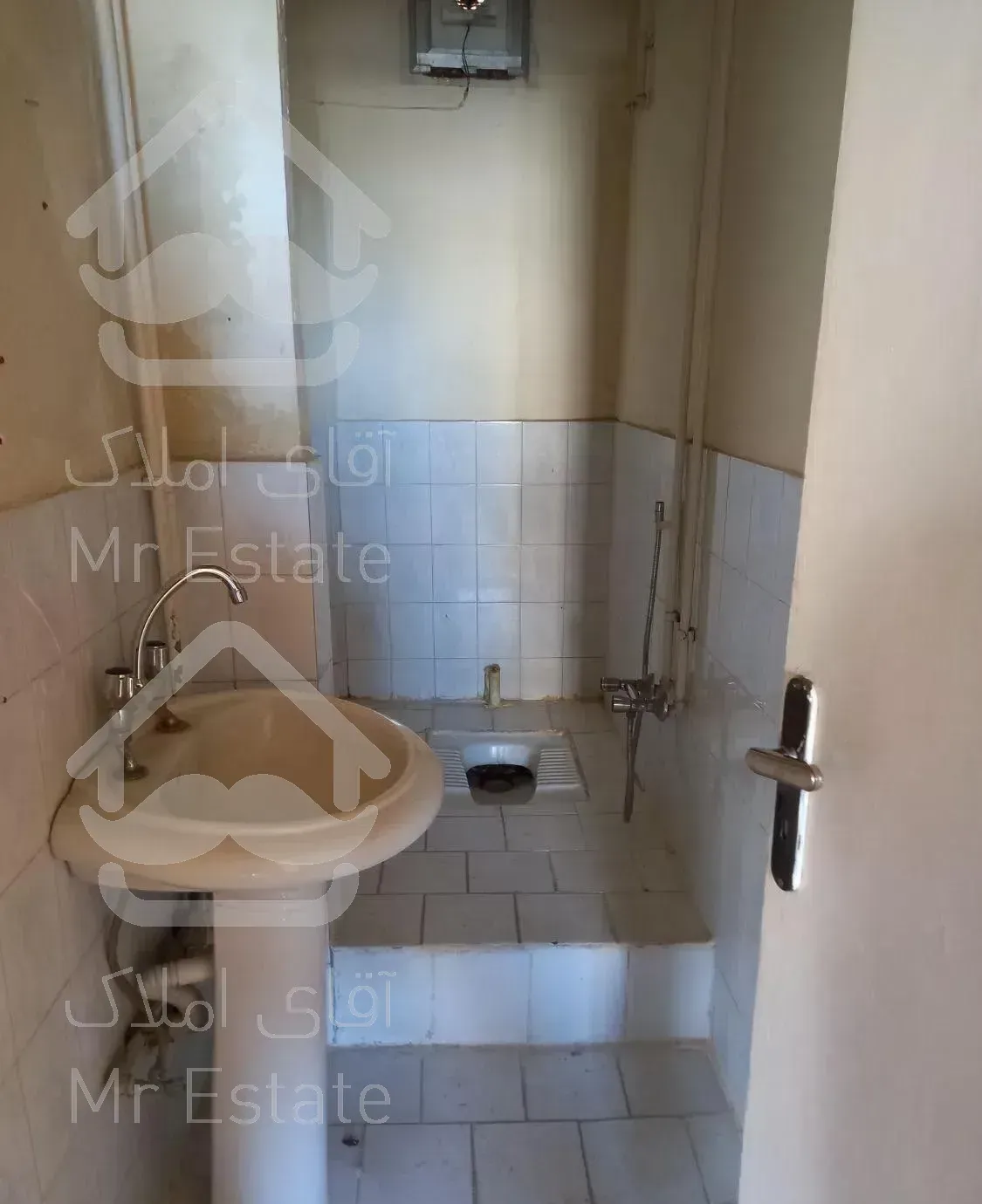 واحد۹۰ متری حجاب ۸۷ طبقه دوم تخلیه