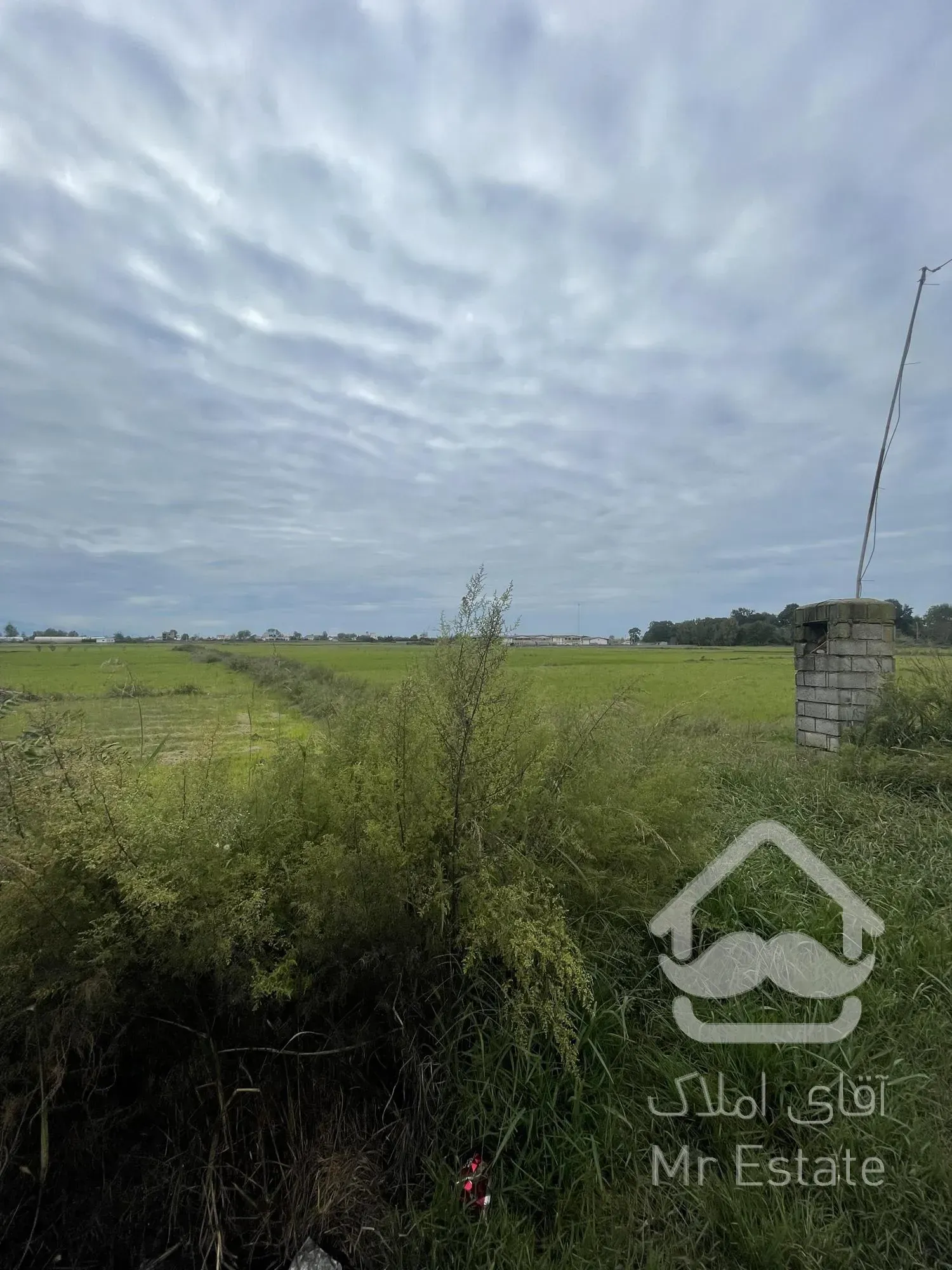 فروش زمین ۲۰۰۰۰ متری در تشبندان با سند