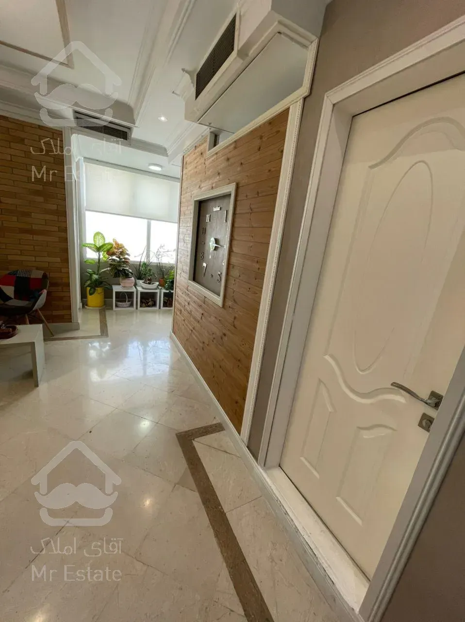 اجاره دفتر کار مبله صادقیه بر اصلی کاشانی