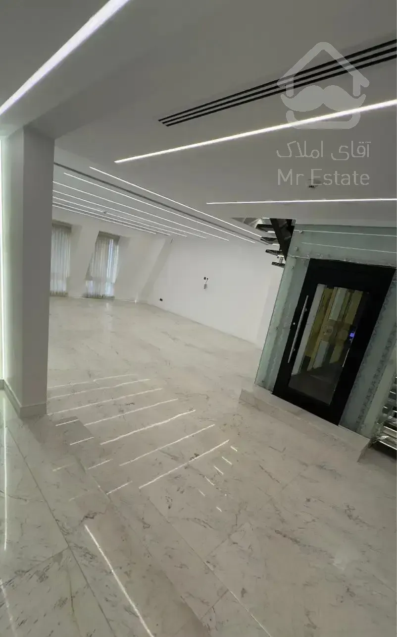 پنت هاووس ۶۰۰ متر تریبلکس دیپلماتیک