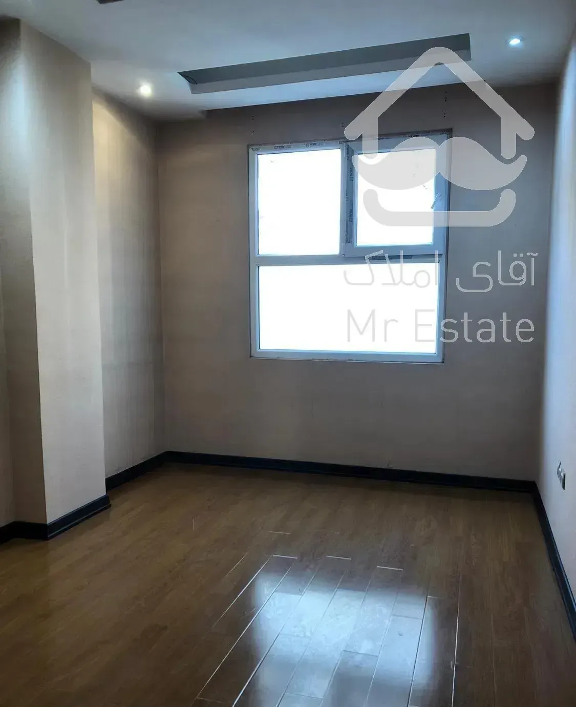 ۱۷۰متر ۳خواب خوش نقشه تک واحدی دارای سالن جیم گیشا