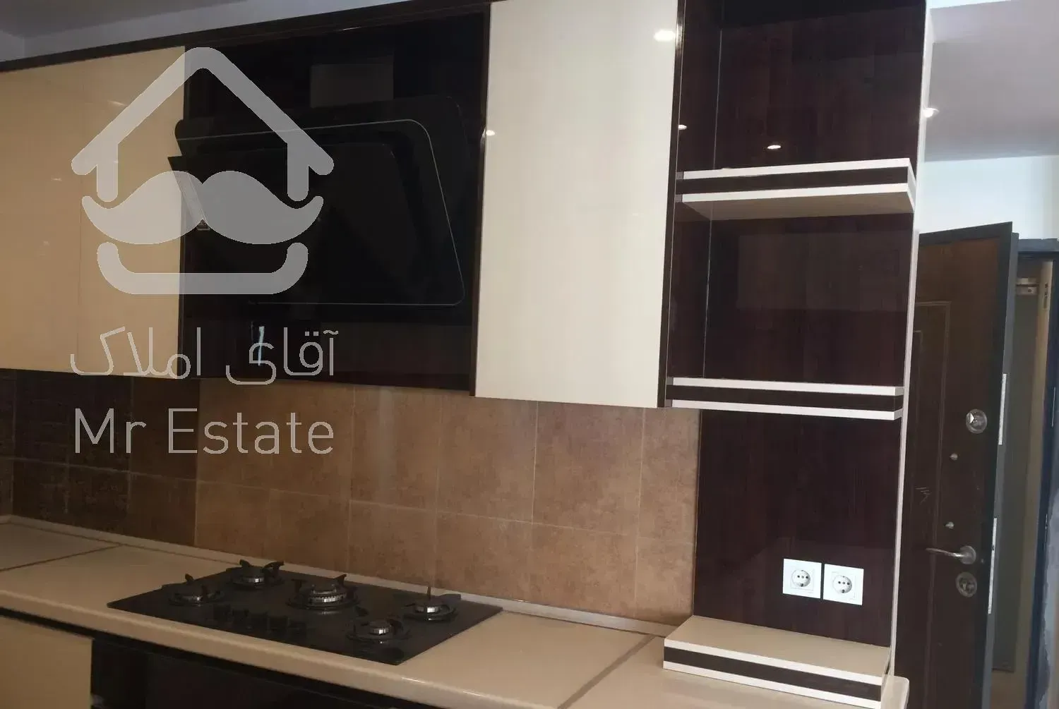 ١٣٦ متر نوساز کلید نخورده کوى زنبق مهرشهر میعاد