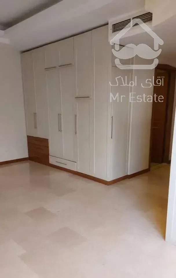 رهن و اجاره ۲۲۰متر چهار خواب کامرانیه جنوبی