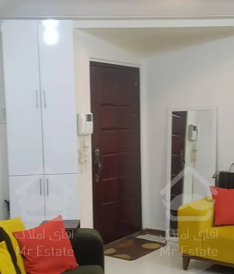 آپارتمان ٦٨متری دو خواب در شهرک لاله منطقه ١